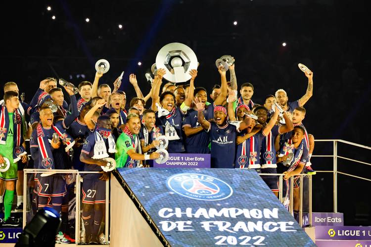 外媒：葡萄牙队将于明年3月28日在墨西哥与墨西哥队踢友谊赛（外媒：葡萄牙队明年3月28日客场对阵墨西哥队进行友谊赛）