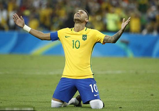 TT全球总决赛次日蓄势待发，首日差距微小（TT全球总决赛次日即将打响，首日难分高下）