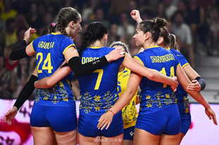 刘越：青训最大特点是示范；退役球员短板是不会经营市场（刘越：青训重在示范，退役球员短板在于市场运营）