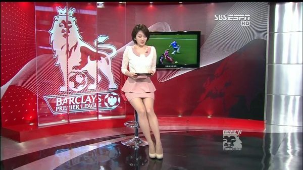 此前对阵拜仁时扭伤左膝，努诺-门德斯本周四恢复了训练（此前战拜仁左膝扭伤，努诺-门德斯已于周四复训）