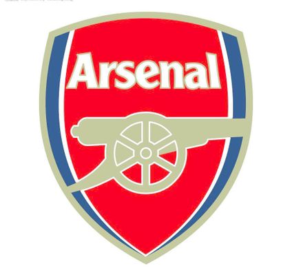 本泽马：阿隆索做不了什么，皇马球员要更多考虑团队而不是自我（本泽马：阿隆索也难以改变现状，皇马球员应以团队为先而非自我）