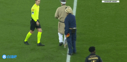 意媒：河床有意签下自由球员巴洛特利（意媒称：河床有意引进自由身的巴洛特利）