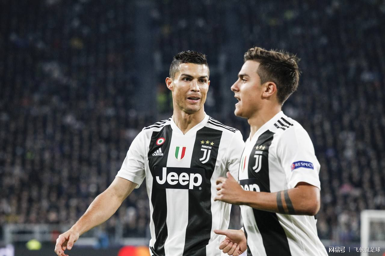 都体：乔纳森·戴维在尤文被孤立，队友从不邀请他聚餐（都体：乔纳森·戴维在尤文遭队内孤立 队友从未邀请其聚餐）