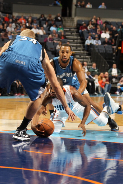 者默默付出 者默默付出